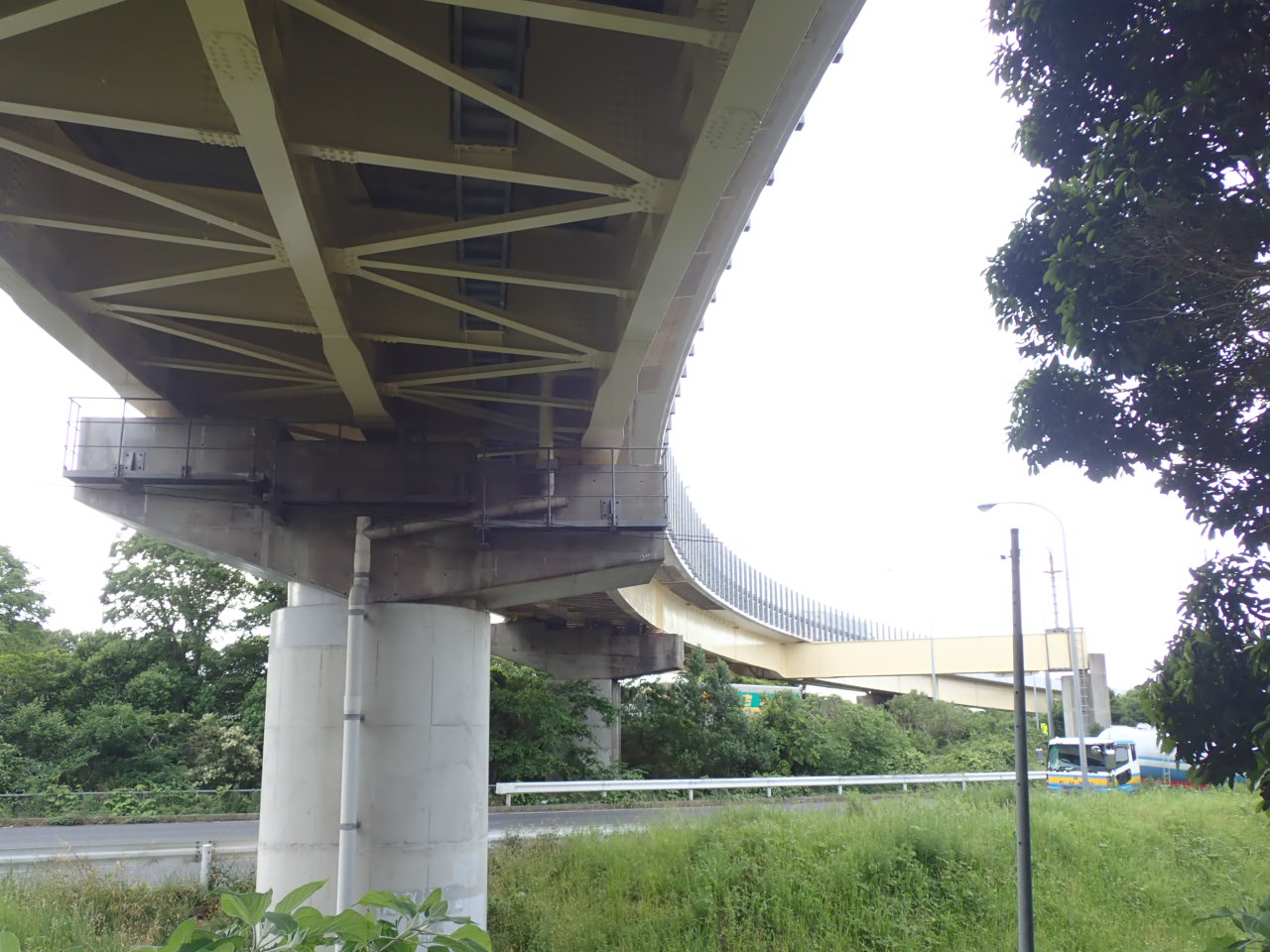 京葉道路千葉東JCTCランプ　橋塗替塗装工事